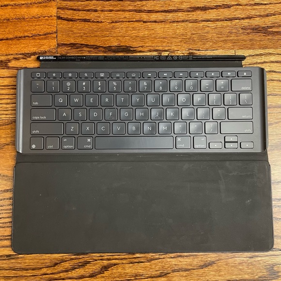 Logitech Tablets & Accessories Logitech Slim Combo Keyboard Poshmark